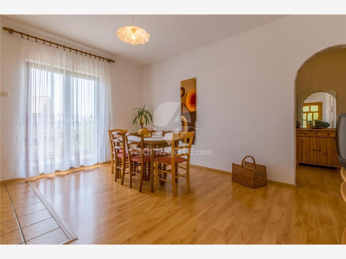 Apartments Dora Selce Exterior photo