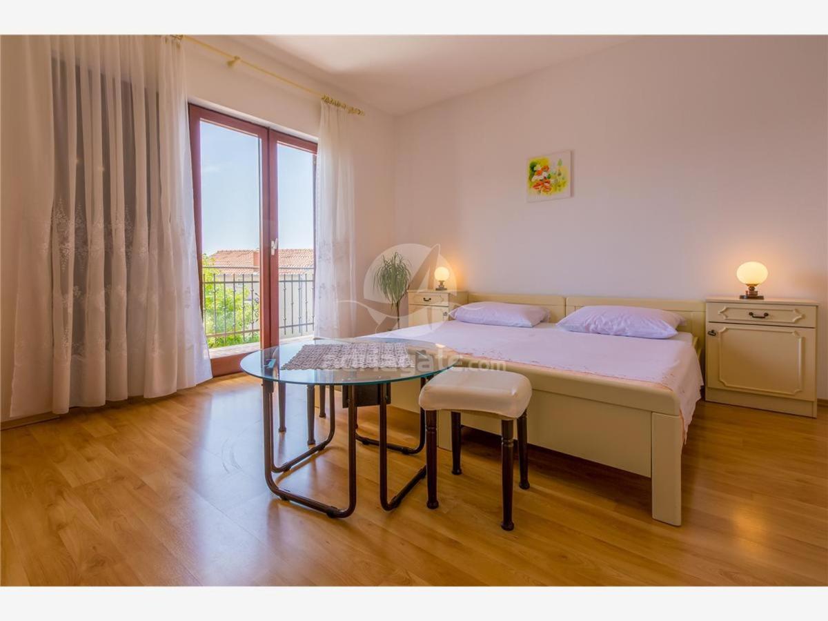 Apartments Dora Selce Exterior photo