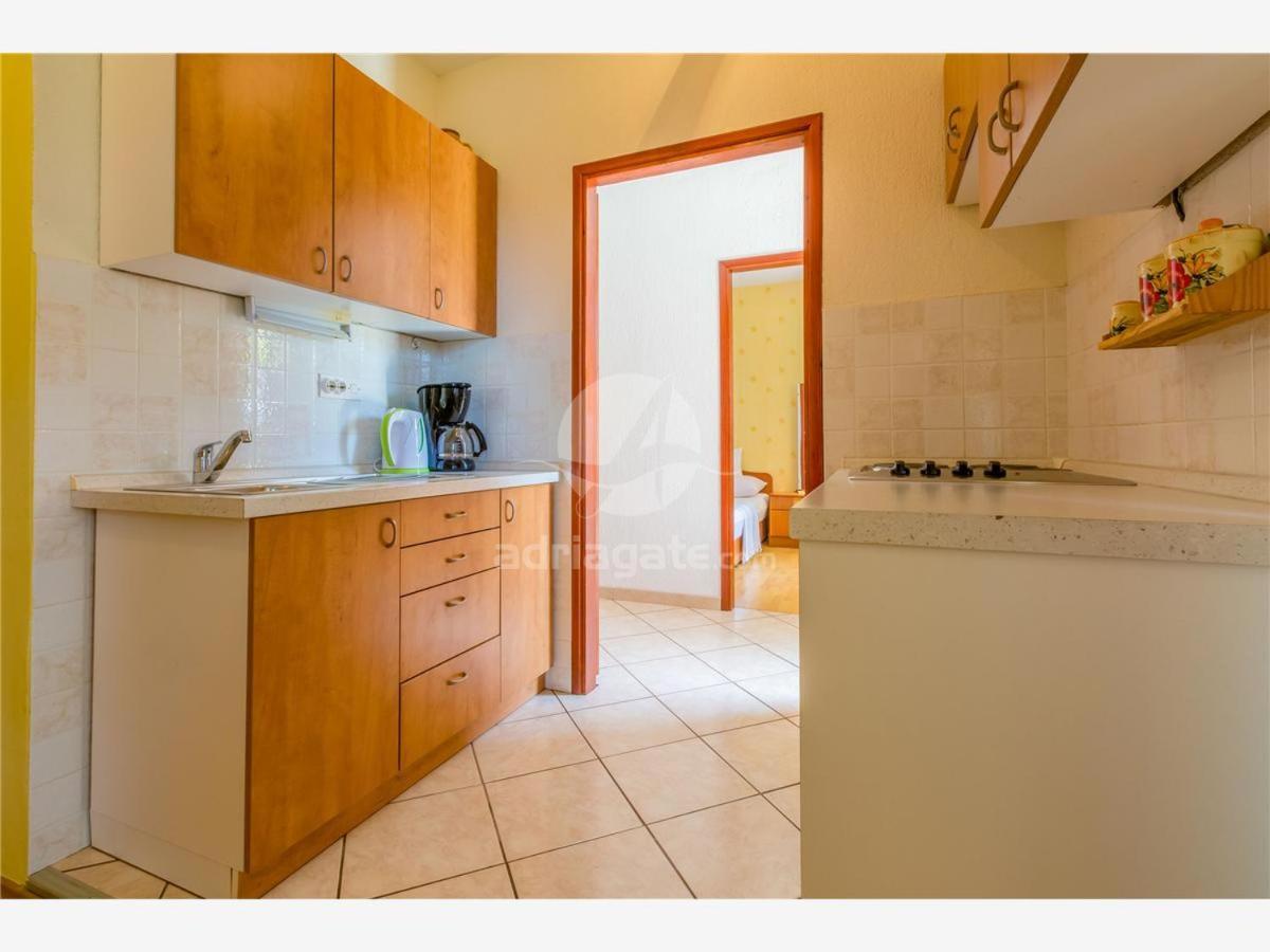 Apartments Dora Selce Exterior photo